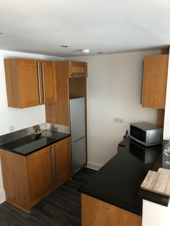 Bournemouth Hot Tub & Sauna Holiday Let Extérieur photo