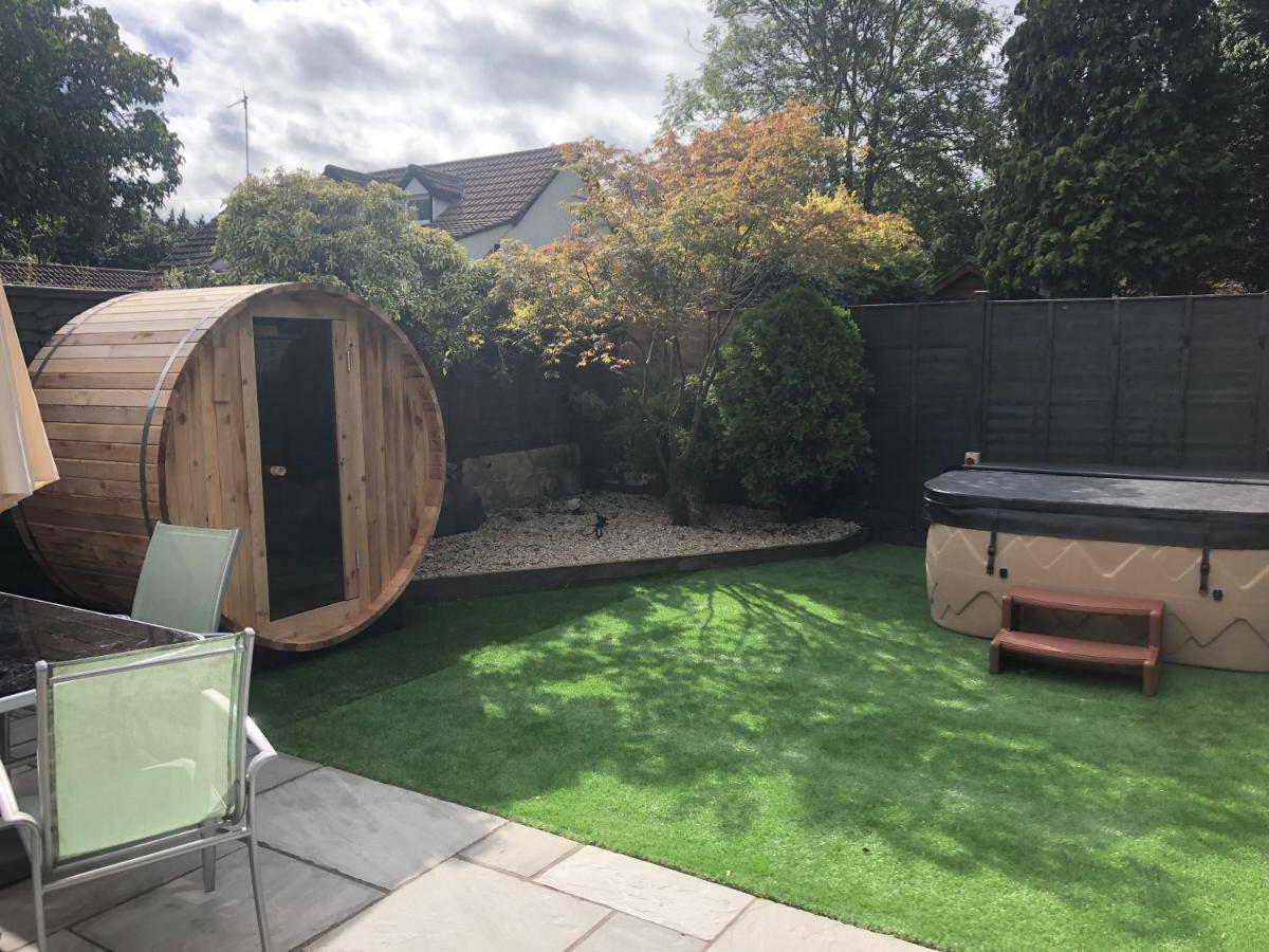Bournemouth Hot Tub & Sauna Holiday Let Extérieur photo